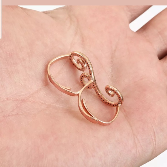 Black Onyx Gemstone swirl double finger Sterling & Rosegold ring Sz8 Adjustable - Picture 2 of 3